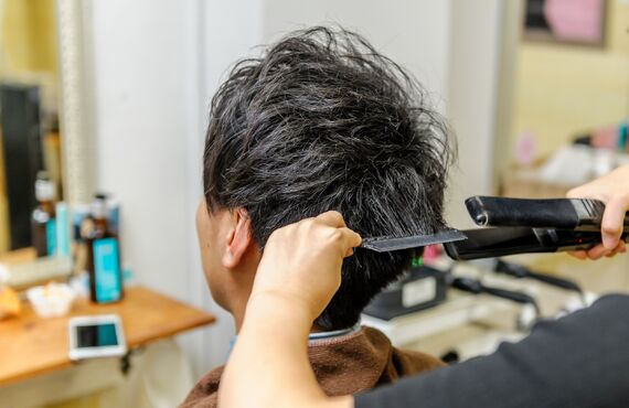 今時なメンズショートスタイルのパーマを実現 | 市原の美容室なら快適なY’s supply Chops
